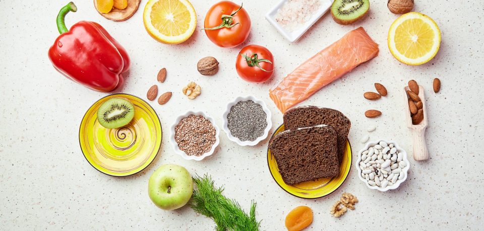 Descubre cómo detectar intolerancias alimentarias con kinesiología holística en Barcelona.