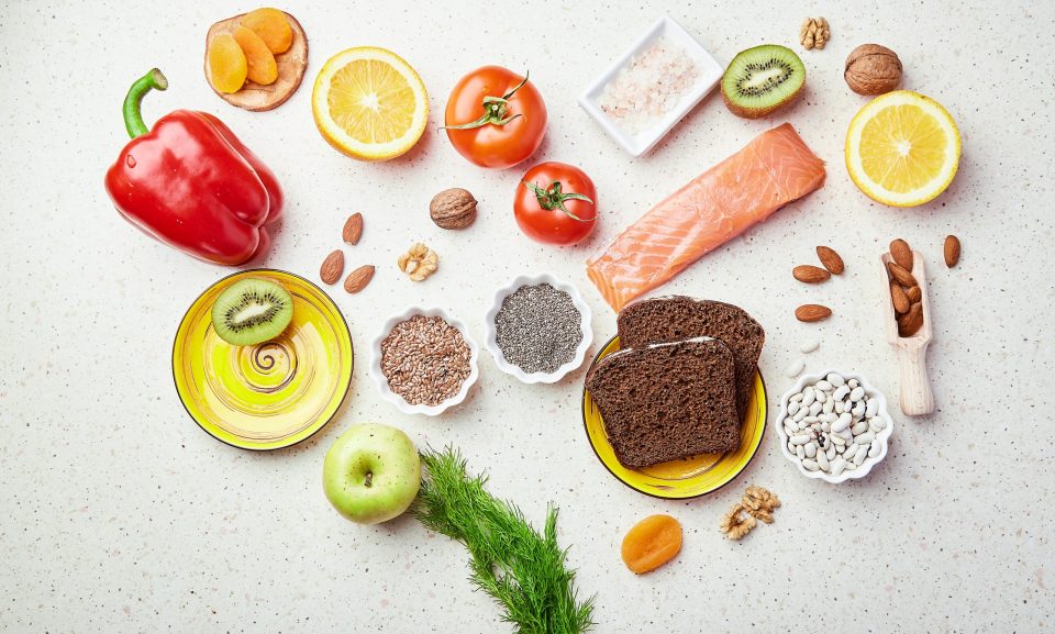 Descubre cómo detectar intolerancias alimentarias con kinesiología holística en Barcelona.